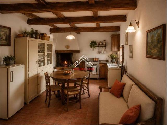 Villa Indipendente in vendita a Monte Santa Maria Tiberina, Umbria
