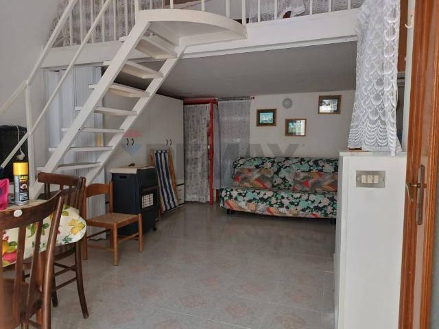 Villa Indipendente in vendita a Junno, Puglia