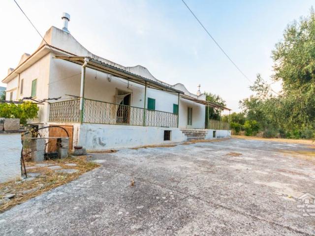 Villa Indipendente in vendita a Puglia, Foggia