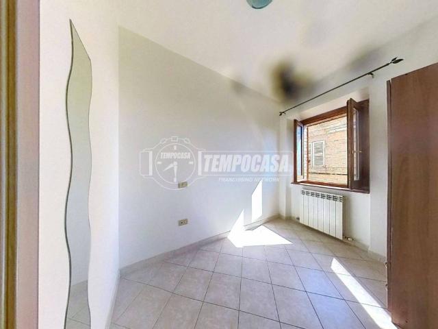 Villa Indipendente in vendita a San Lorenzo, Marche