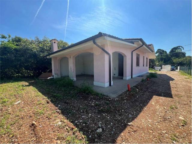 Villa Indipendente in vendita a Sant'Andrea, Montebelluna