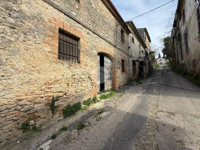 Villa Indipendente in vendita a Montebuono, Lazio