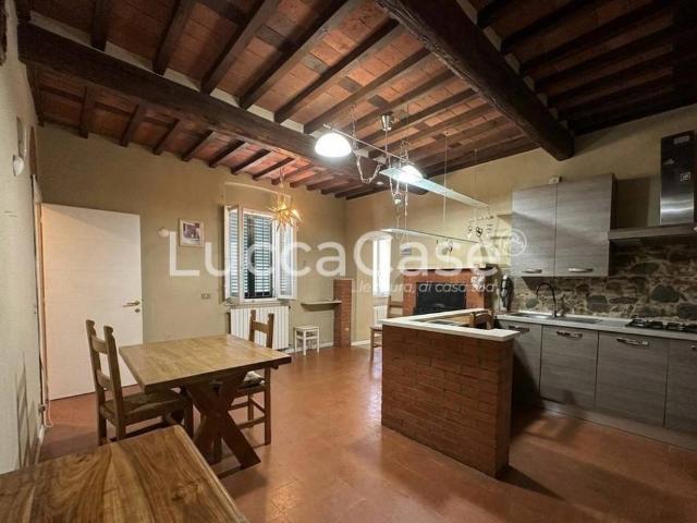 Villa Indipendente in vendita a San Giuseppe, Montecarlo