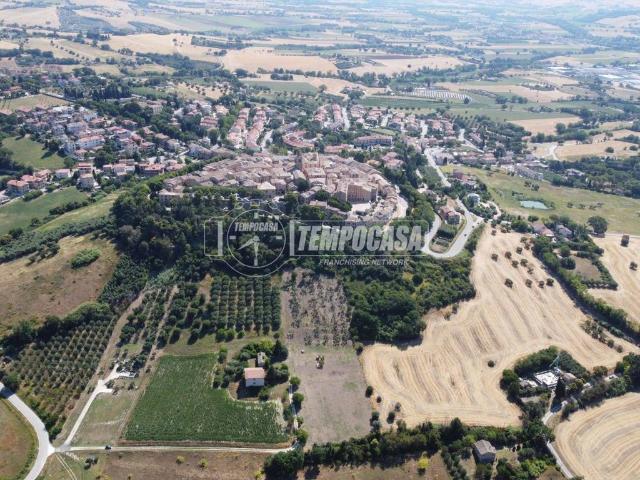 Villa Indipendente in vendita a Marche, Macerata