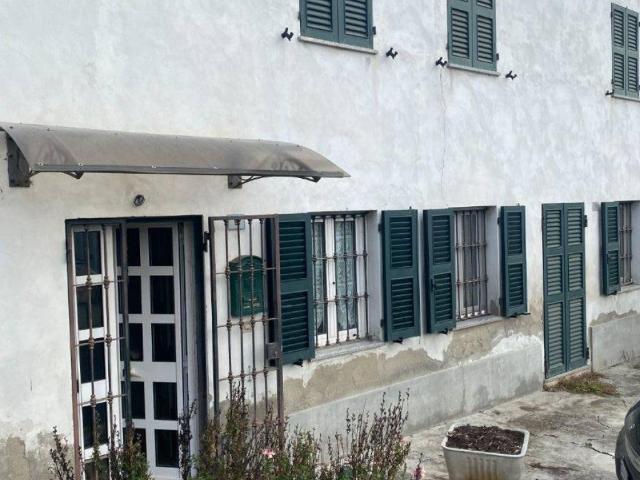 Villa Indipendente in vendita a Piemonte, Alessandria