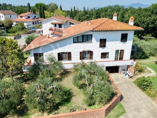 Villa Indipendente in vendita a Montecastello, Pontedera