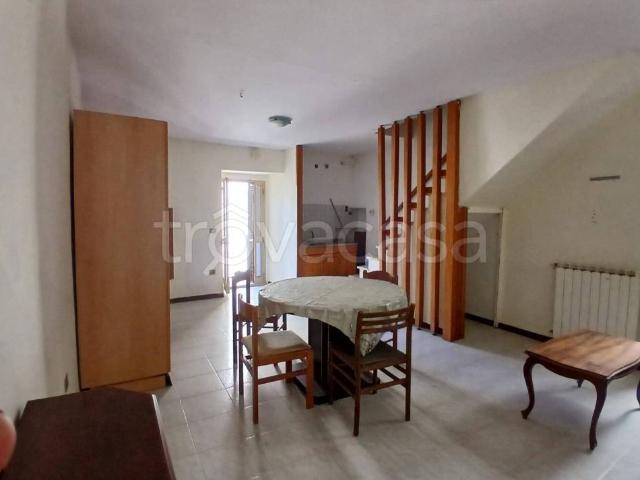 Villa Indipendente in vendita a Montecastrilli, Umbria