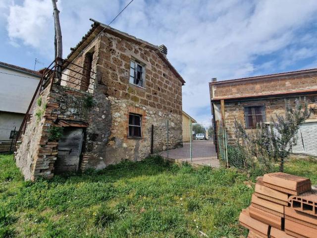 Villa Indipendente in vendita a Montecastrilli, Umbria
