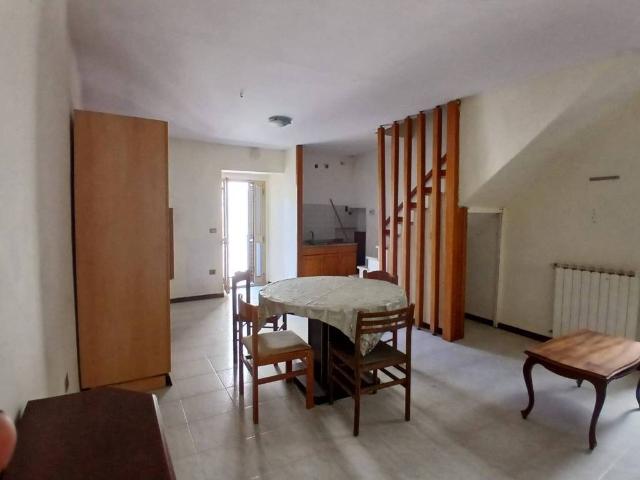 Villa Indipendente in vendita a Montecastrilli, Umbria