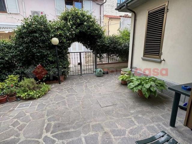 Villa Indipendente in vendita a Montecatini Terme, Pistoia