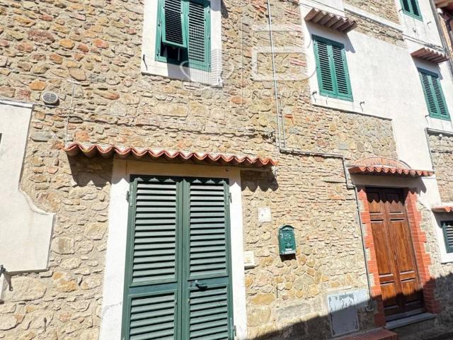 Villa Indipendente in vendita a Montecatini Alto, Montecatini Terme