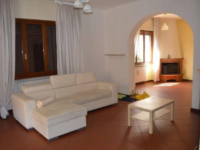 Villa Indipendente in vendita a Gallo, Montecatini Terme