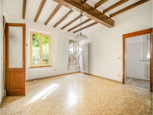 Villa Indipendente in vendita a Val d’Enza, Re