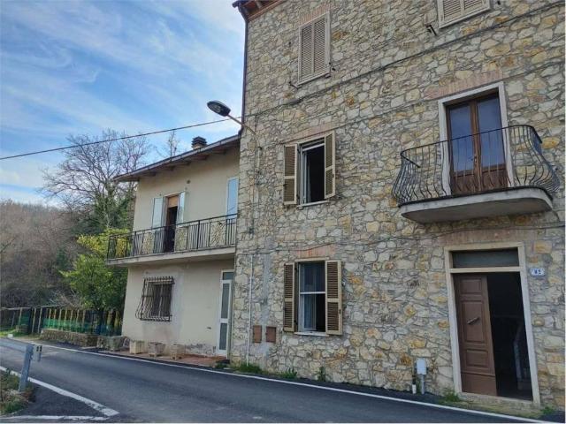 Villa Indipendente in vendita a Montecchio, Umbria