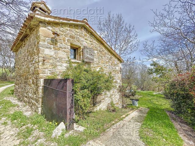 Villa Indipendente in vendita a Unione di comuni Valmarecchia, Montecopiolo