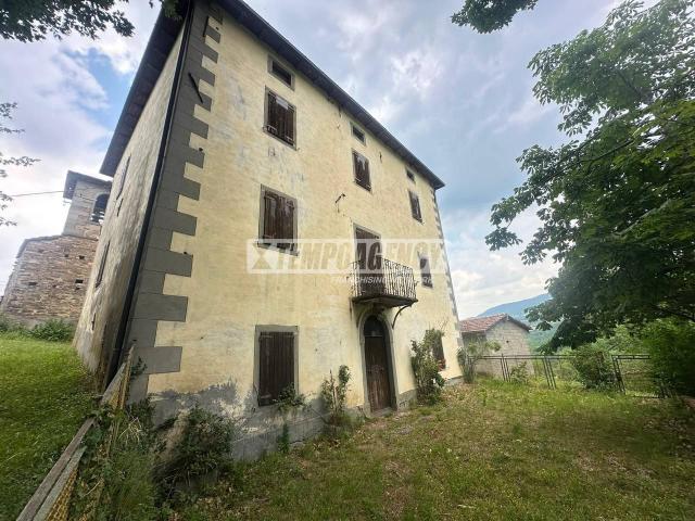 Villa Indipendente in vendita a Unione dei comuni del Frignano, Montecreto
