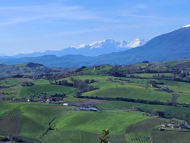 Villa Indipendente in vendita a Marche, Ascoli Piceno
