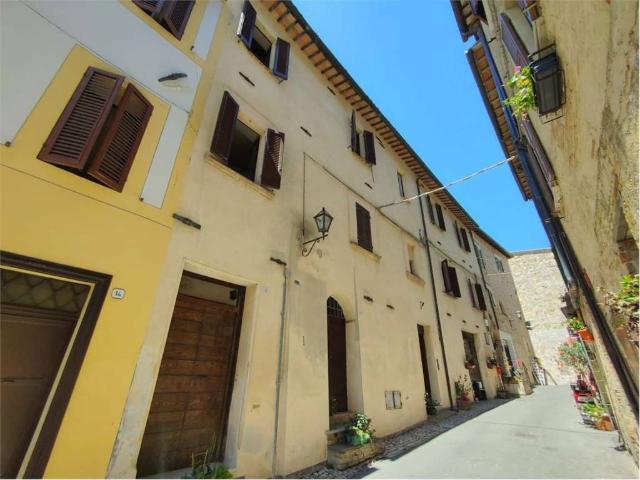 Villa Indipendente in vendita a Montefalco, Umbria