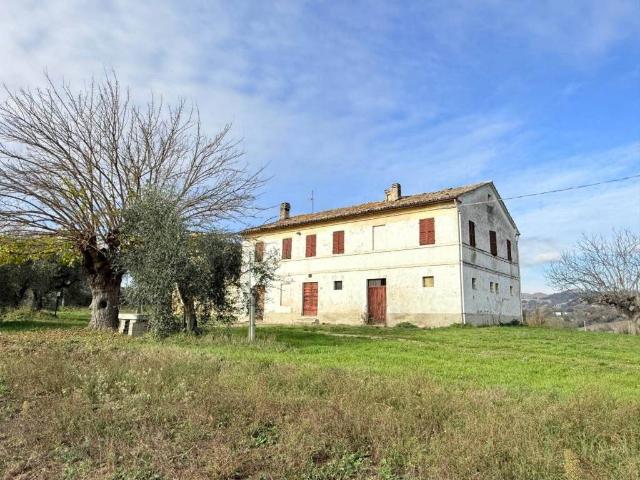 Villa Indipendente in vendita a Marche, Pesaro E Urbino