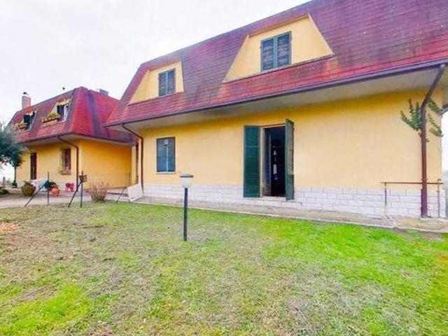 Villa Indipendente in vendita a Marche, Pesaro E Urbino