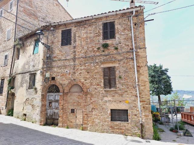 Villa Indipendente in vendita a Marche, Ascoli Piceno