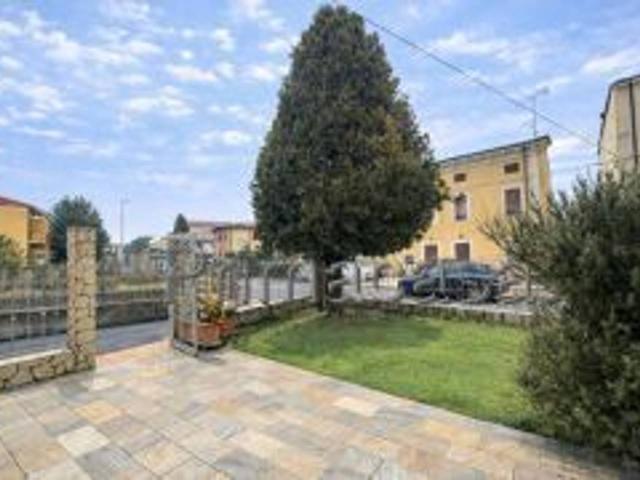 Villa Indipendente in vendita a Monteforte D'alpone, Veneto