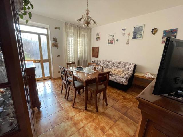 Villa Indipendente in vendita a Monteforte D'alpone, Veneto