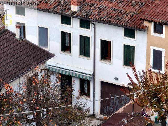 Villa Indipendente in vendita a Monteforte D'alpone, Veneto