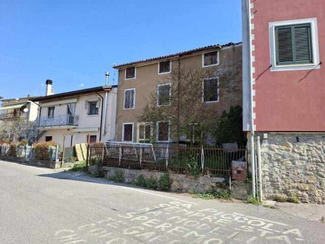 Villa Indipendente in vendita a Monteforte D'alpone, Veneto