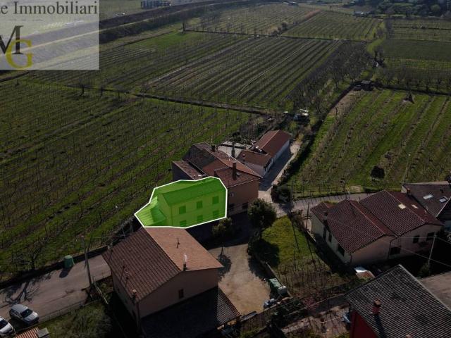 Villa Indipendente in vendita a Monteforte D'alpone, Veneto