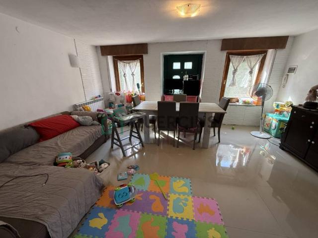 Villa Indipendente in vendita a Monteforte D'alpone, Veneto