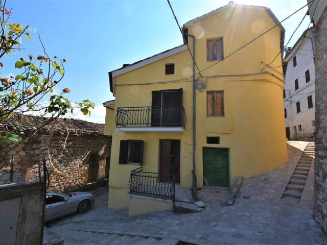 Villa Indipendente in vendita a Marche, Fermo