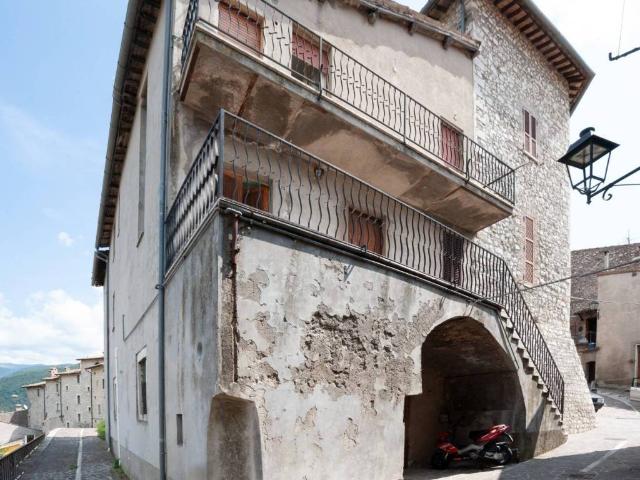 Villa Indipendente in vendita a Montefranco, Umbria