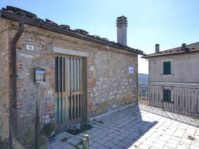 Villa Indipendente in vendita a Montegabbione, Umbria