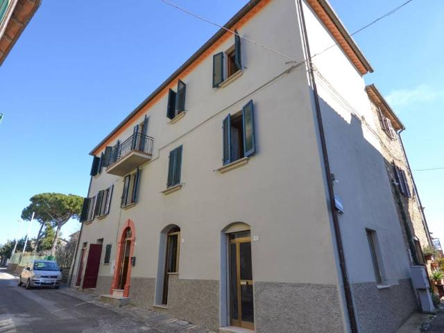Villa Indipendente in vendita a Montegabbione, Umbria