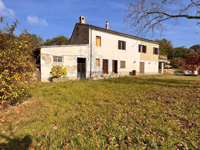 Villa Indipendente in vendita a Marche, Fermo