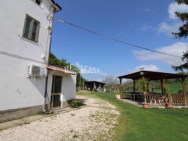 Villa Indipendente in vendita a Marche, Fermo