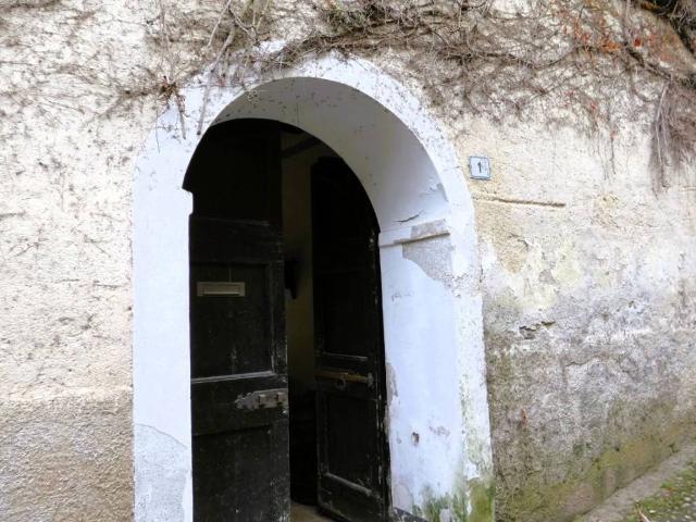 Villa Indipendente in vendita a Comunità Montana Valli del Verbano, Montegrino Valtravaglia