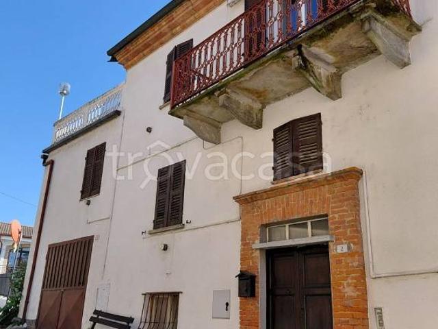 Villa Indipendente in vendita a Piemonte, Asti