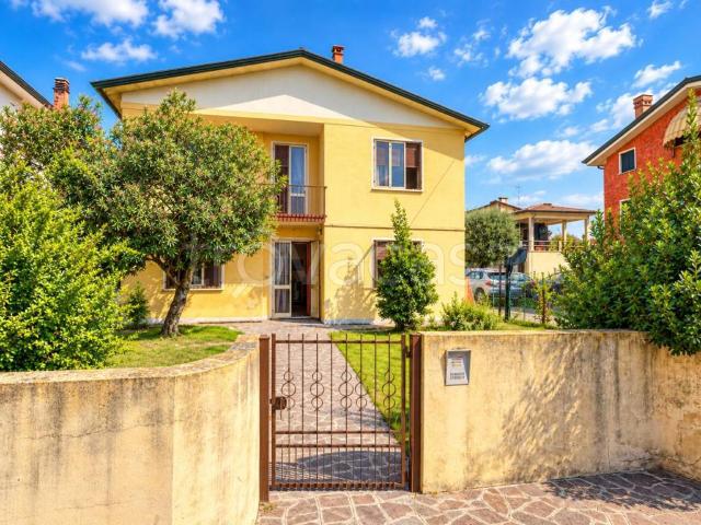 Villa Indipendente in vendita a Montegrotto Terme, Padova
