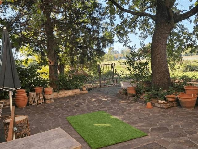 Villa Indipendente in vendita a Vallefoglia, Marche