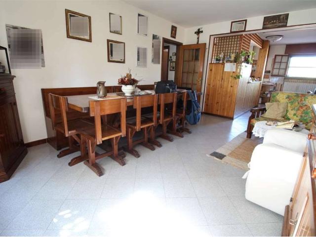 Villa Indipendente in vendita a Patenta, Montelabbate