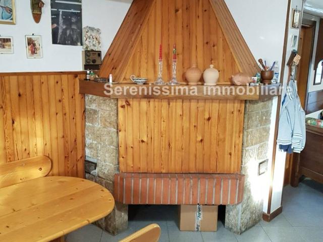 Villa Indipendente in vendita a Castello, Marche