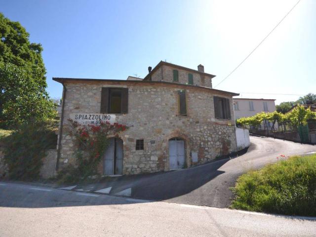 Villa Indipendente in vendita a Monteleone D'orvieto, Umbria
