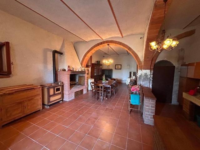 Villa Indipendente in vendita a Monteleone D'orvieto, Umbria