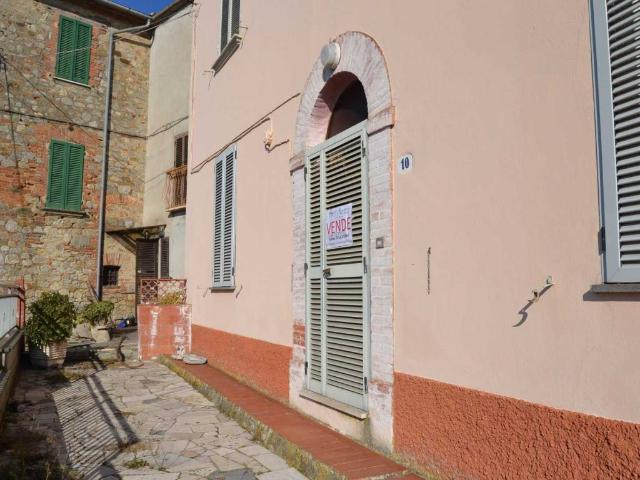 Villa Indipendente in vendita a Santa Maria, Monteleone D'orvieto