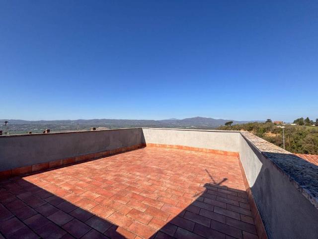 Villa Indipendente in vendita a Monteleone D'orvieto, Umbria
