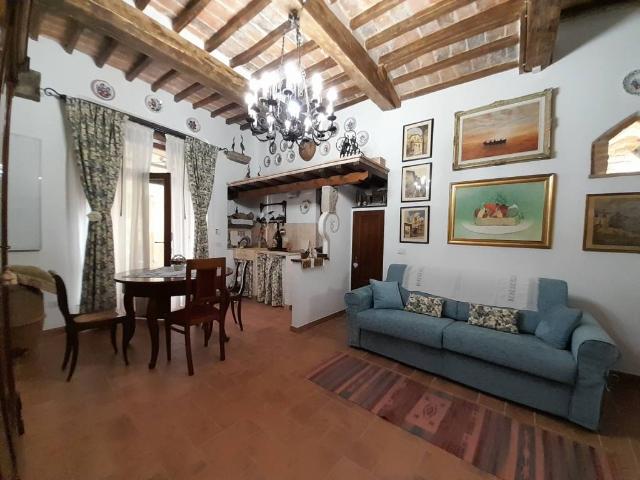 Villa Indipendente in vendita a Monteleone D'orvieto, Umbria