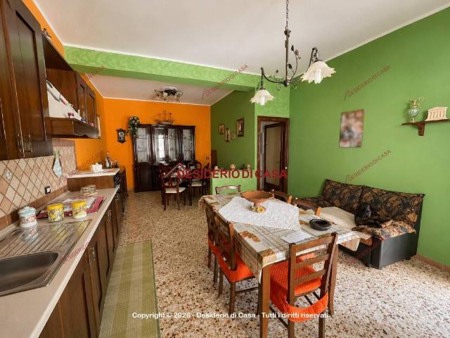 Villa Indipendente in vendita a Montelepre, Palermo