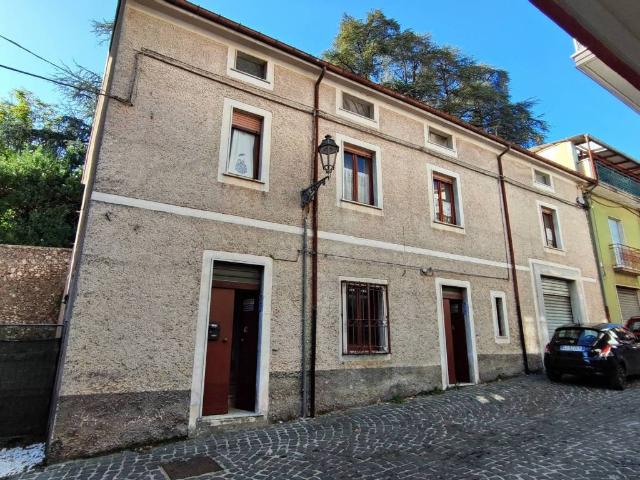 Villa Indipendente in vendita a Montella, Campania